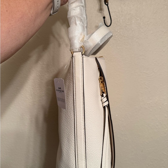 Coach Marlon Leather Women's Bag - Picture 3 of 5